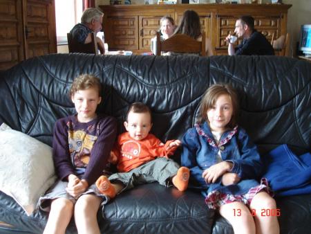 mimie katte les 2 petites marraine de kenzo